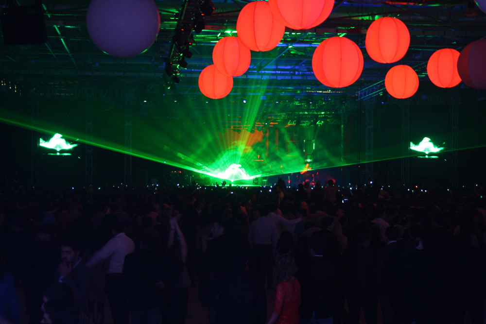konser8